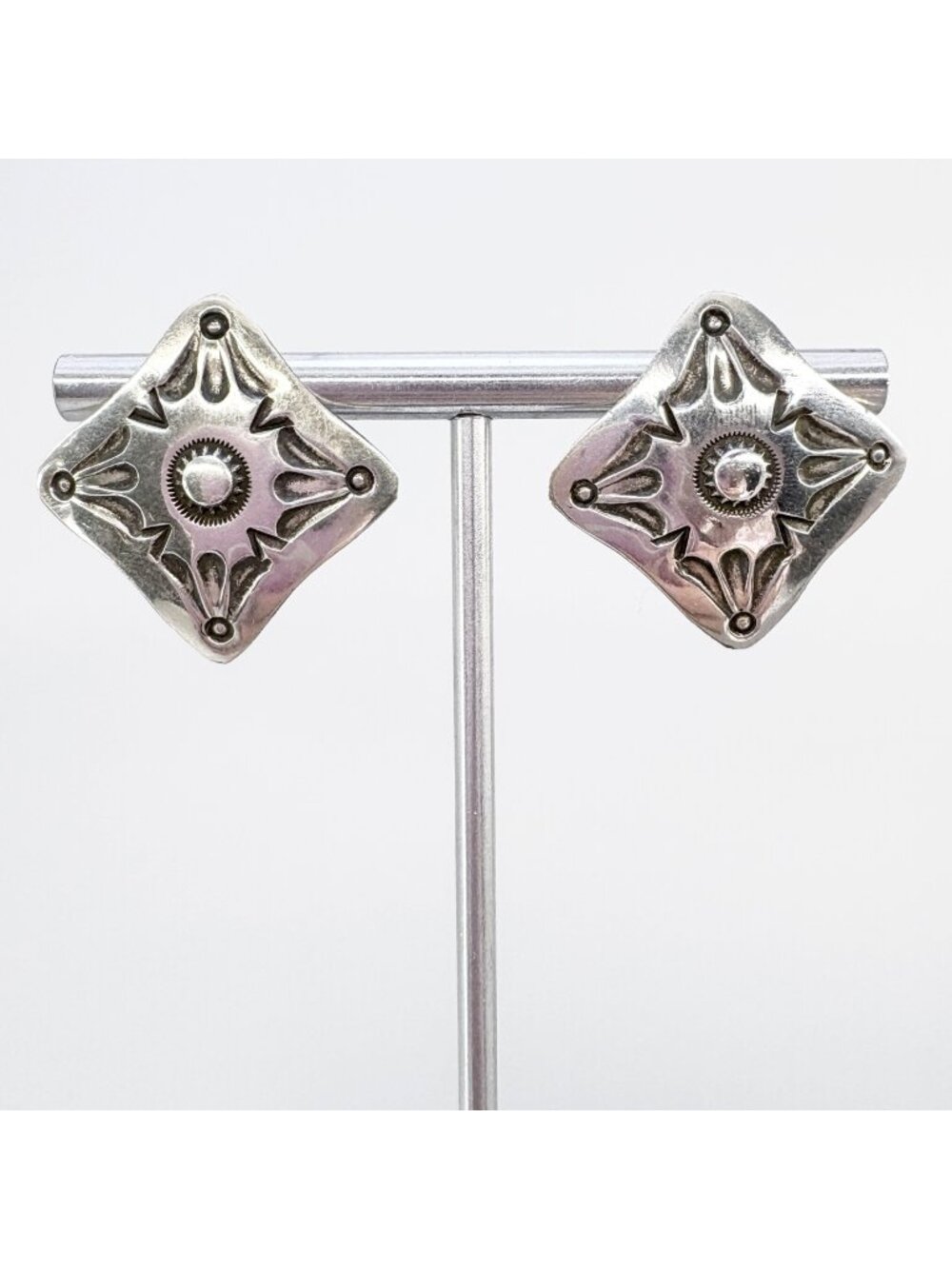Textured Sun Design Stud Earrings VTG Sterling Silver 925 Size 1" Length